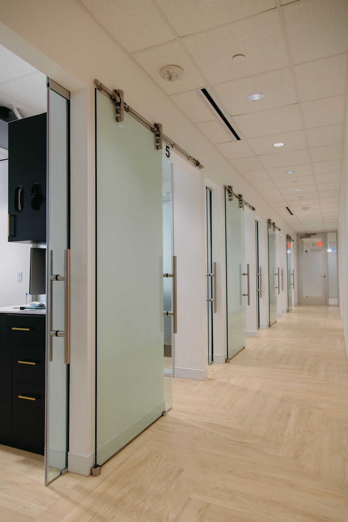 District Dental Surgery - Dc photo 3