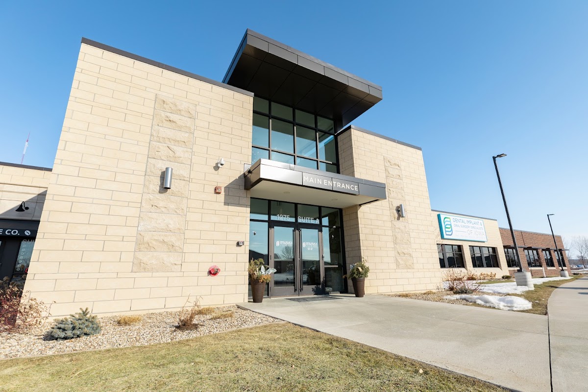 Dental Implant & Oral Surgery Specialists of Iowa photo 1