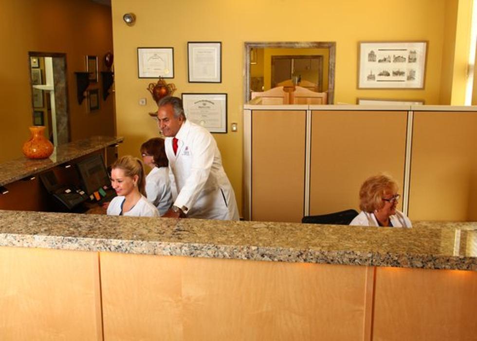 Hazzouri Dental photo 1
