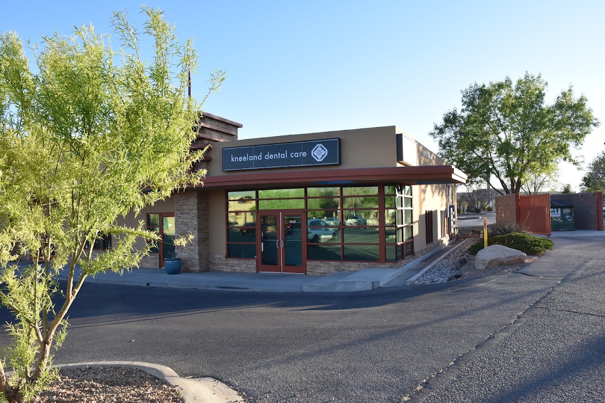 Kneeland Dental Care, LLC. photo 1