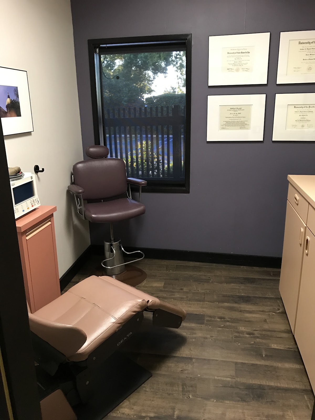 Blue Oak Oral Surgery & Dental Implant Center photo 6