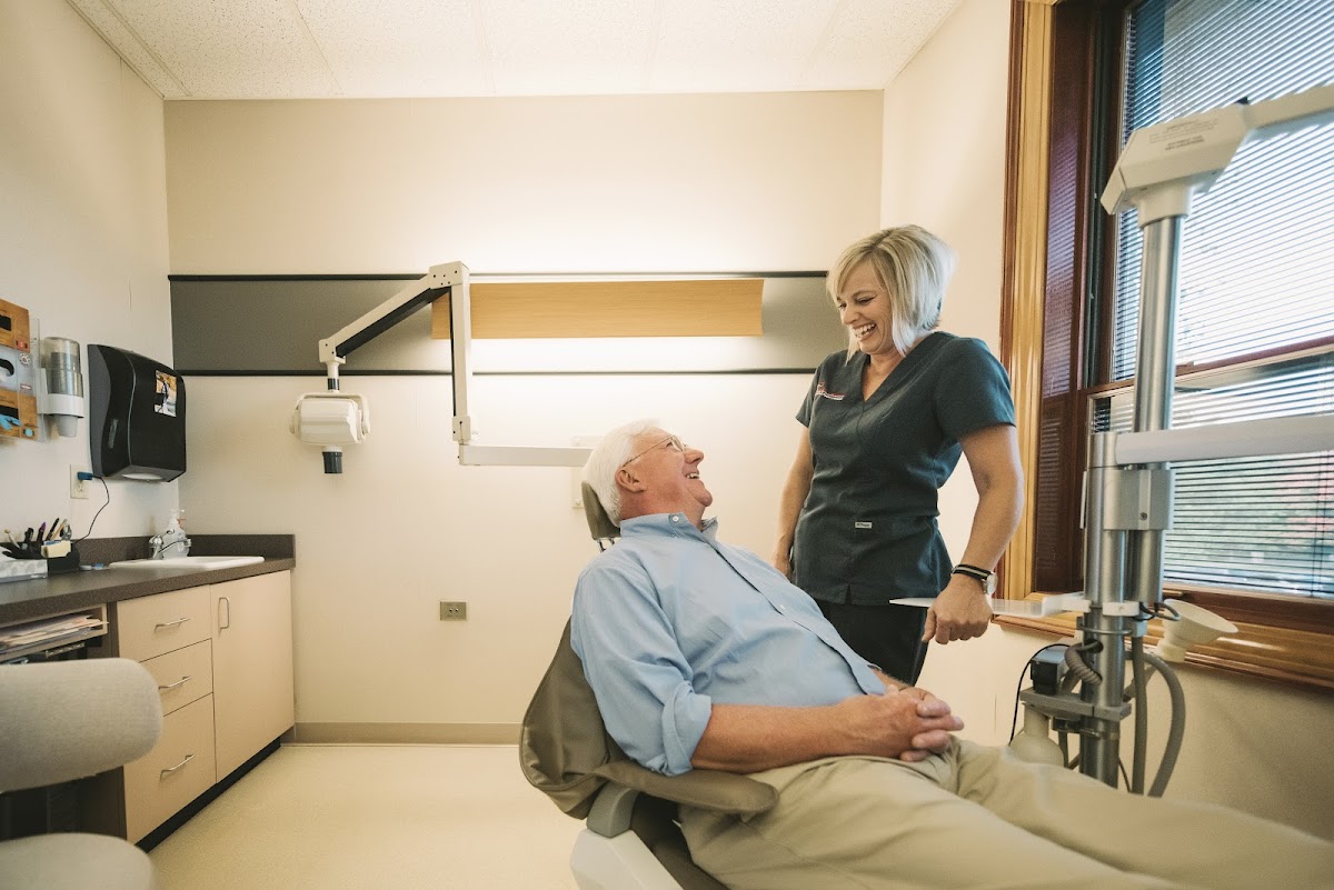 Indianapolis Periodontal & Dental Implant Associates photo 3