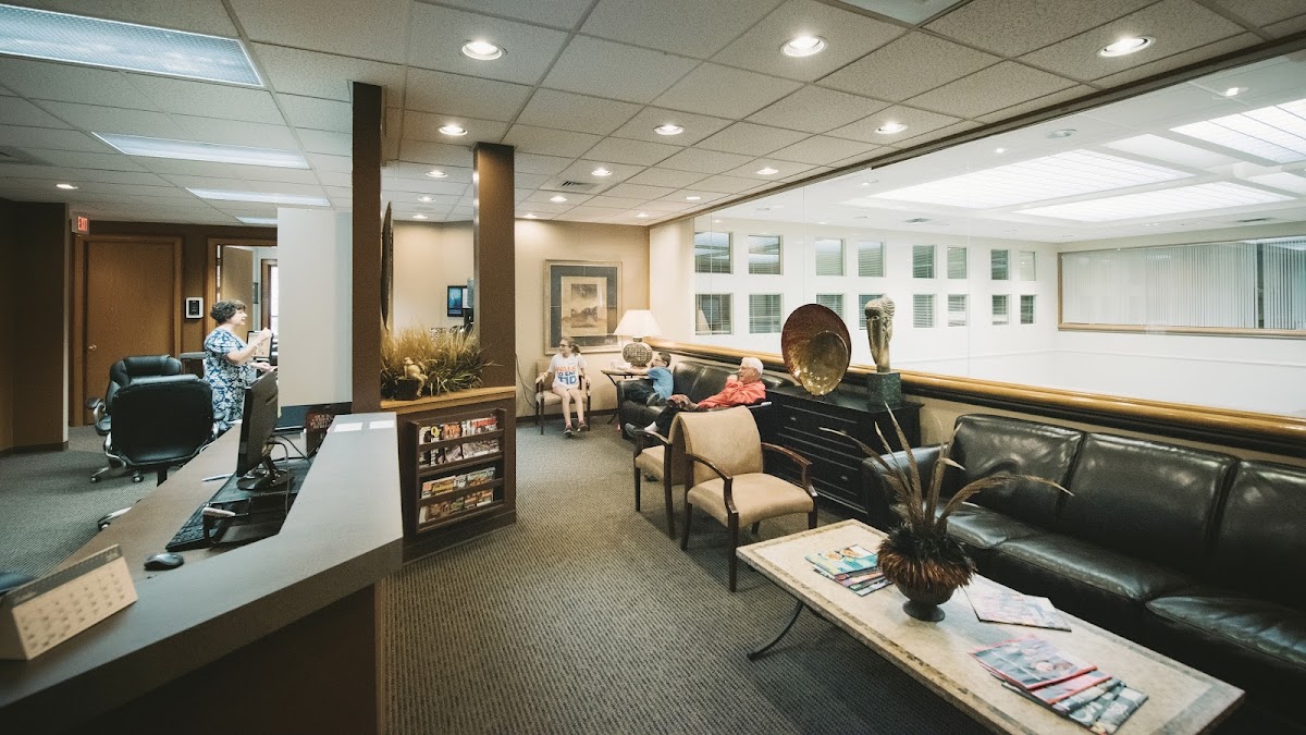 Indianapolis Periodontal & Dental Implant Associates photo 4