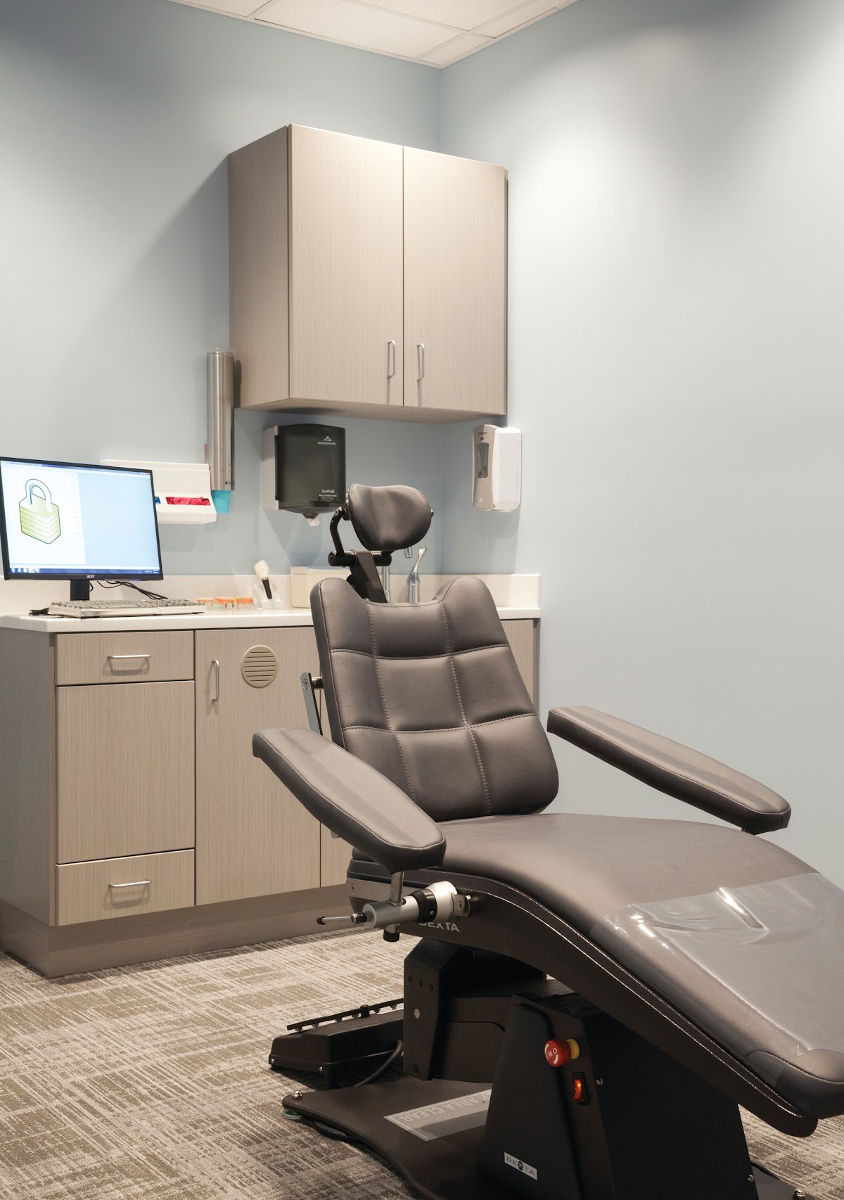 Carolinas Oral & Facial Surgery Center photo 4