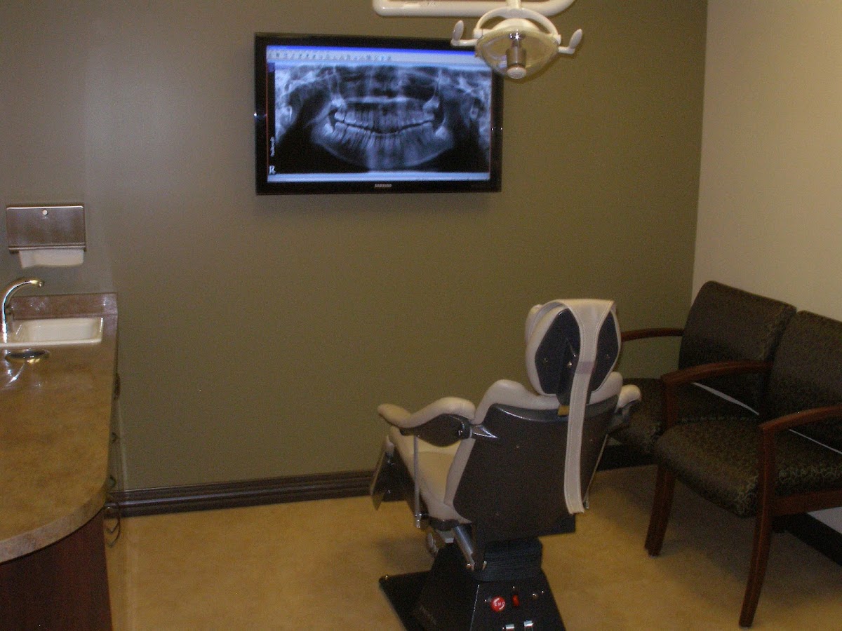 South Bay Oral Surgery & Dental Implants photo 4