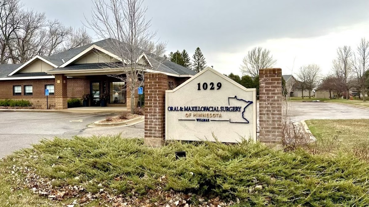 Oral & Maxillofacial Surgery of Minnesota photo 1