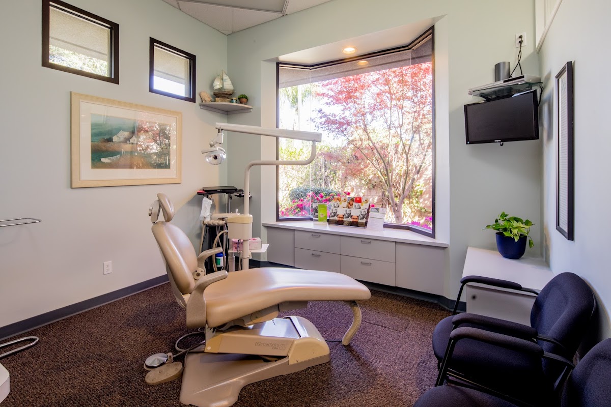 Central Valley Dental Implant & Oral Surgery Institute photo 4