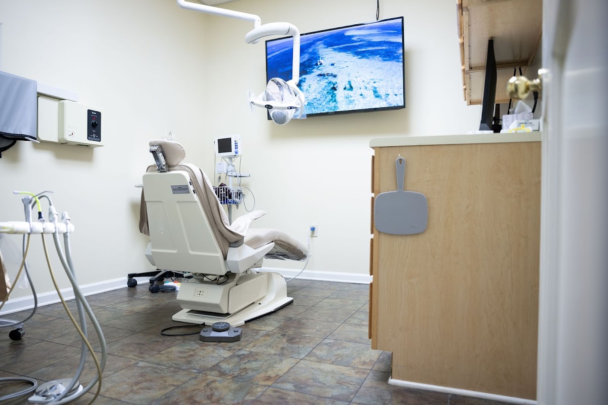 Commonwealth Periodontics & Implant Center photo 3