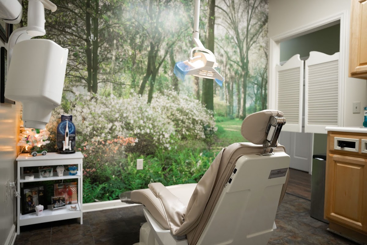 Commonwealth Periodontics & Implant Center photo 6