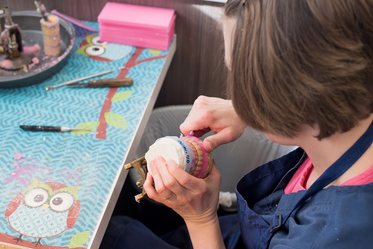 Four Corners Dental and Dentures photo 2
