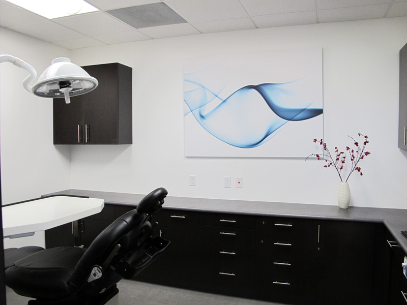 Pacific Oral Surgery & Dental Implant Studio photo 2