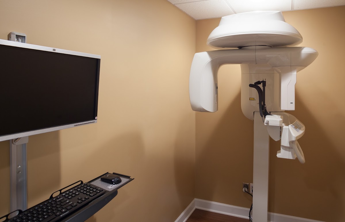 Innovative Periodontics & Implants: Donald G Flynn, DDS photo 6