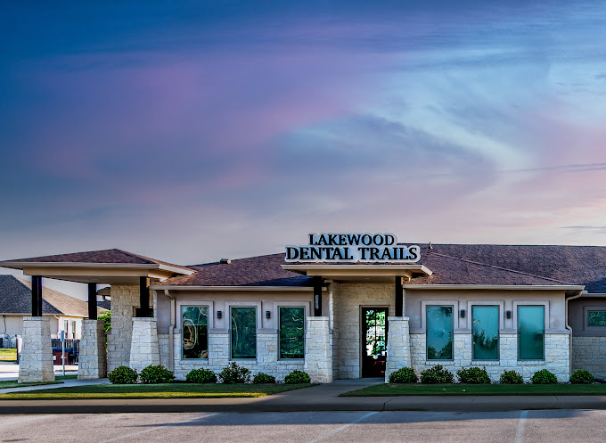 Lakewood Dental Trails photo 1