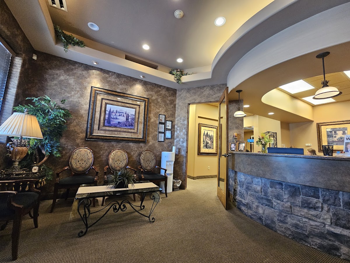 Gentle Family Dentist Avondale and Dental Implants photo 4