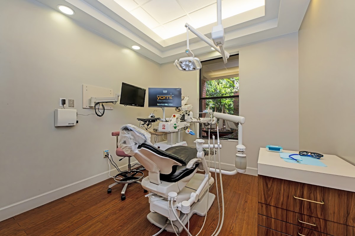Van Dyke General and Implant Dentistry photo 2