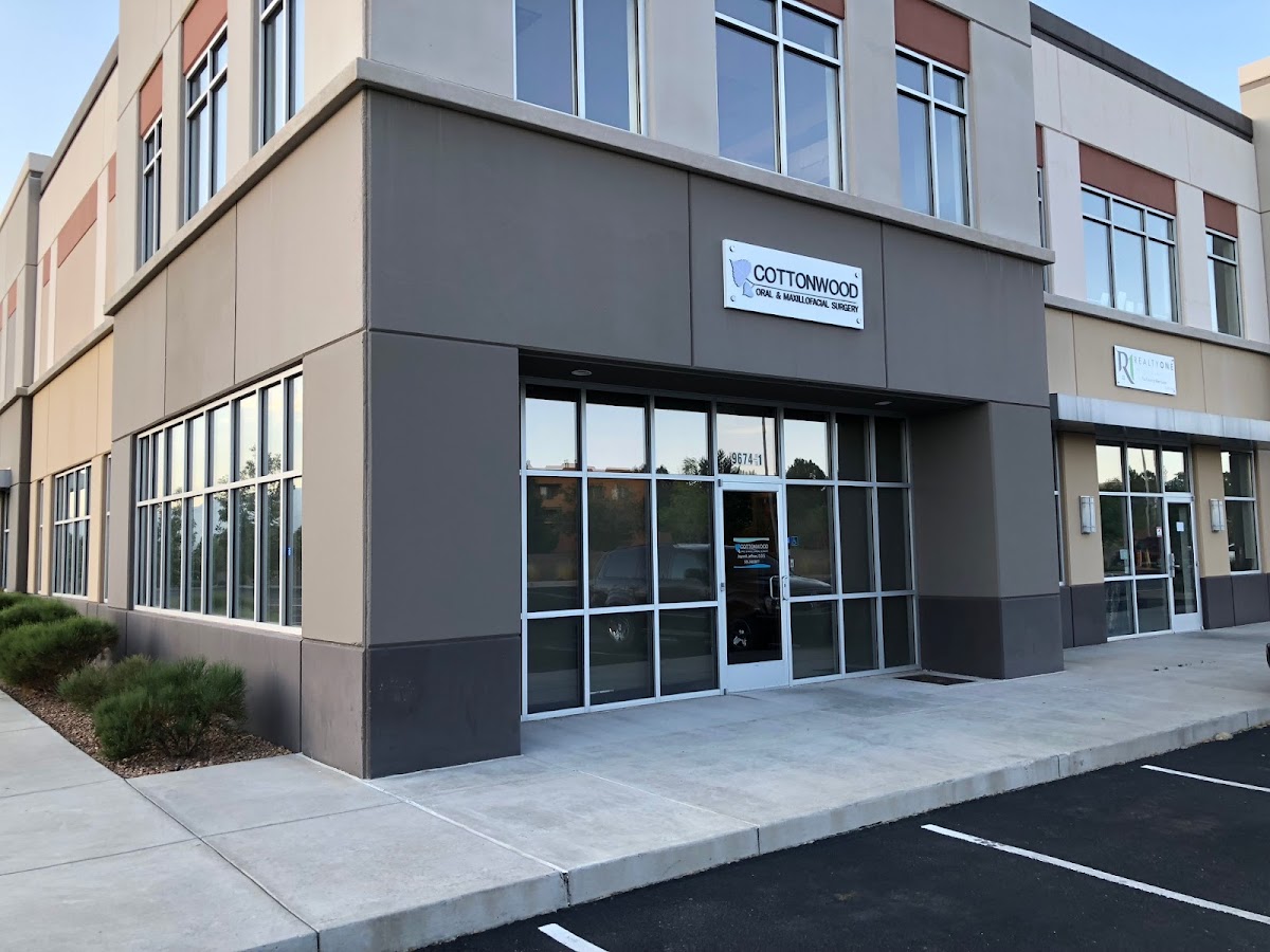 Cottonwood Oral & Maxillofacial Surgery: Joyce A. Jeffries, DDS photo 4