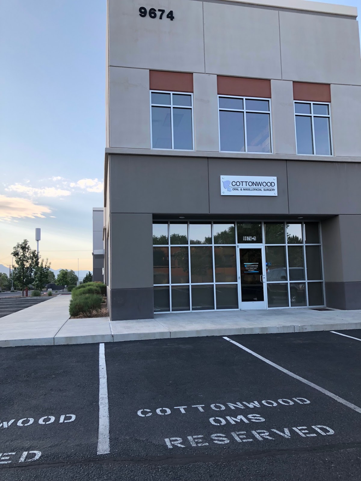 Cottonwood Oral & Maxillofacial Surgery: Joyce A. Jeffries, DDS photo 6