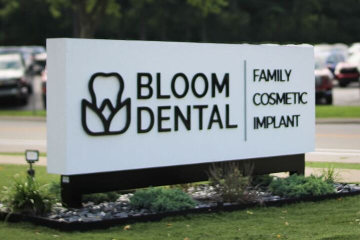 Bloom Dental photo 1