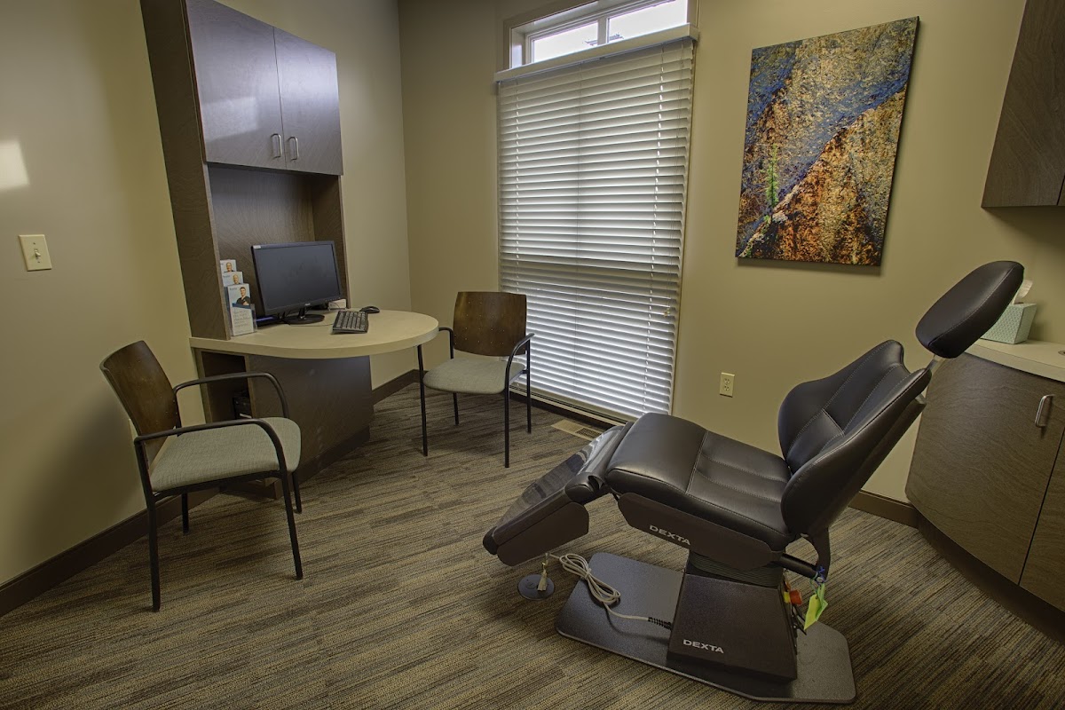 Pacific Northwest Oral & Maxillofacial Surgeons, Dental Implants & Wisdom Teeth photo 5