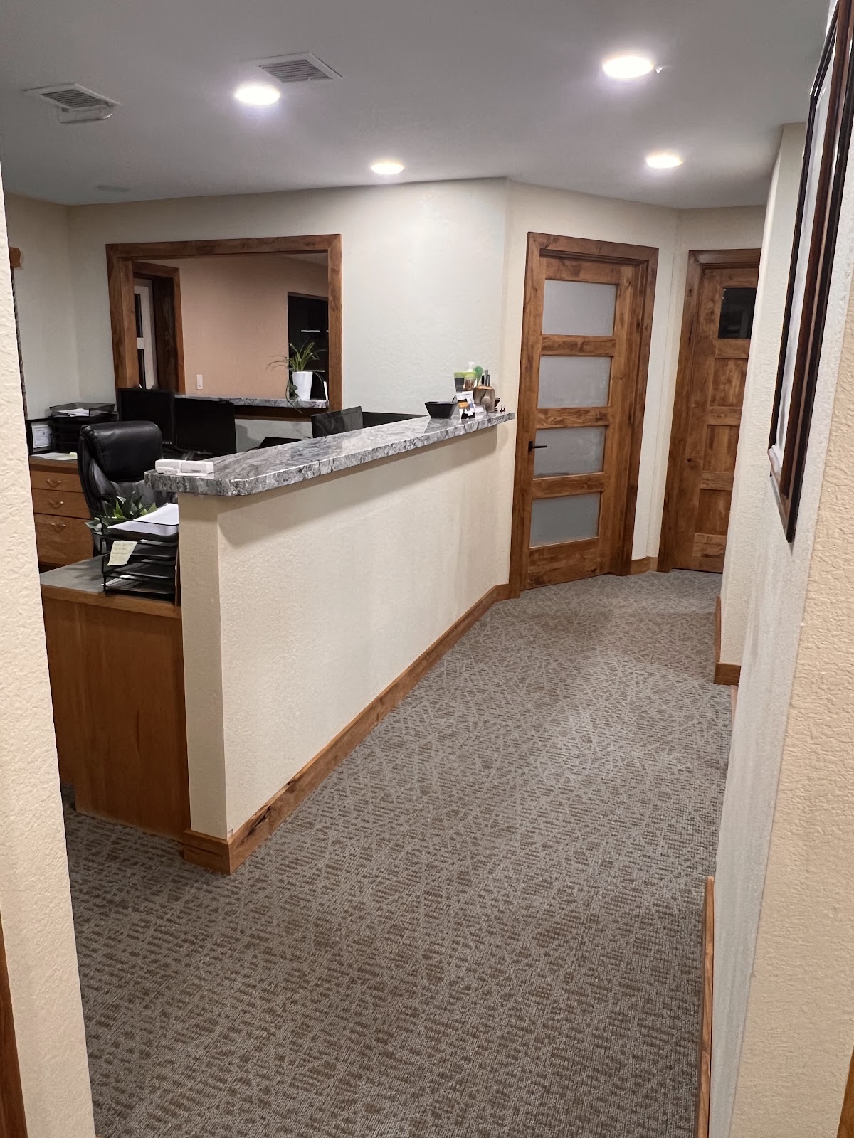 Halls Advanced Dentistry & Implant Center photo 3