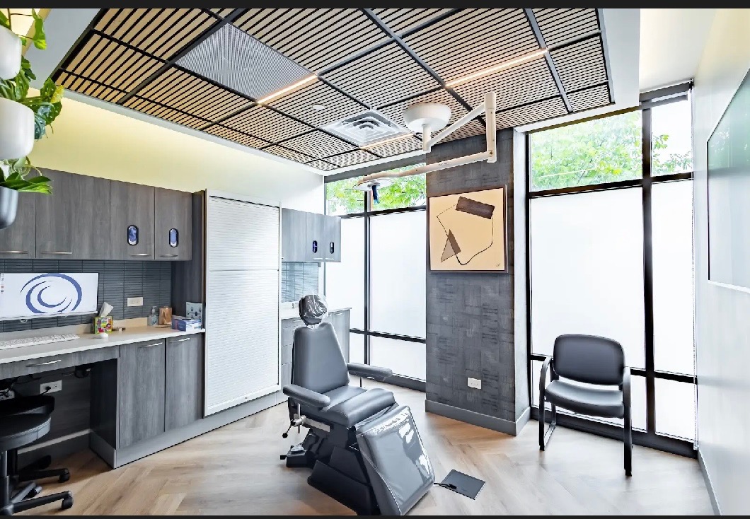 Chicago Oral Surgery & Implant Center photo 2