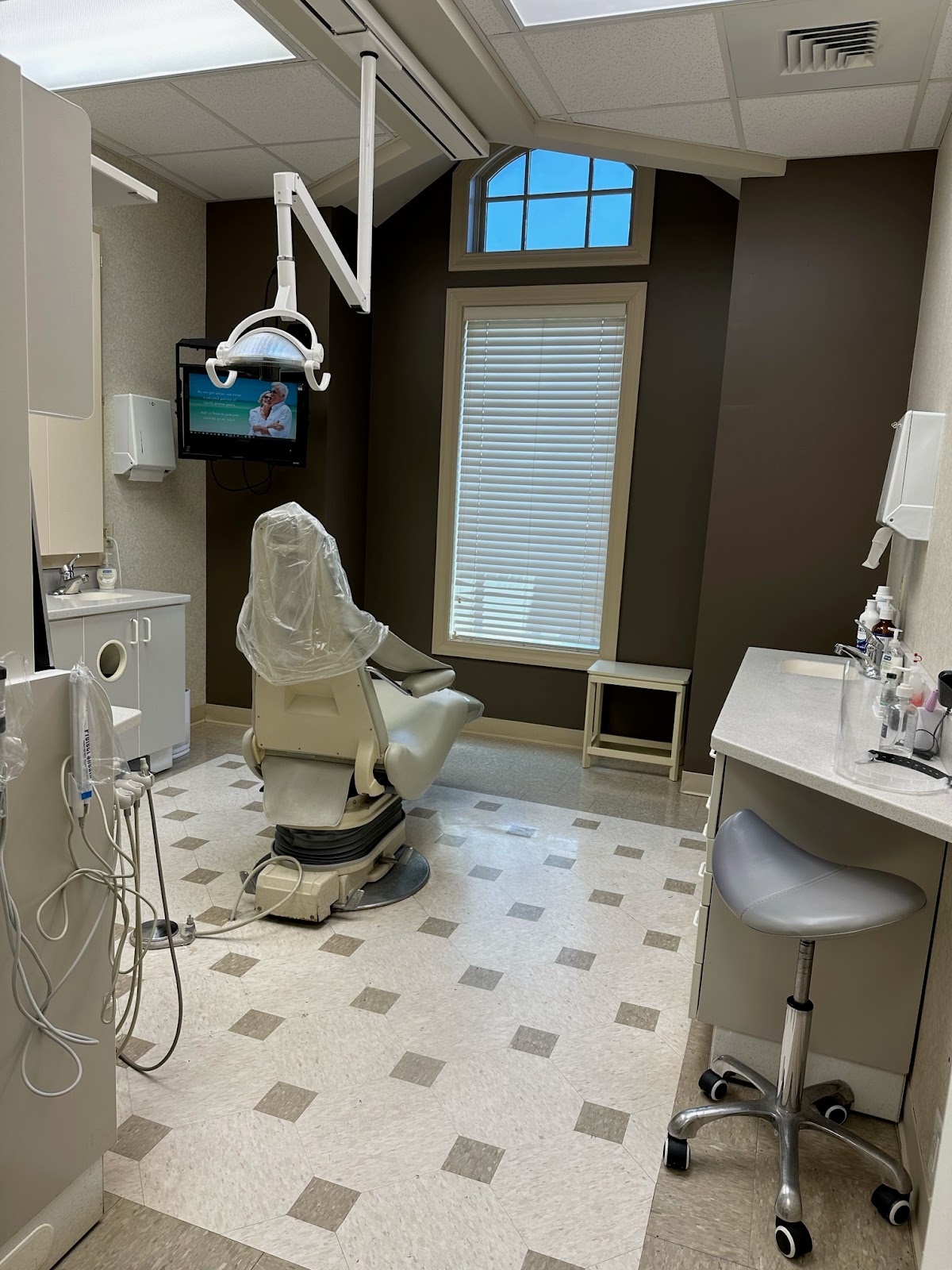 River Oaks Dental Care | Russell C. Parker, DMD, PLLC photo 2