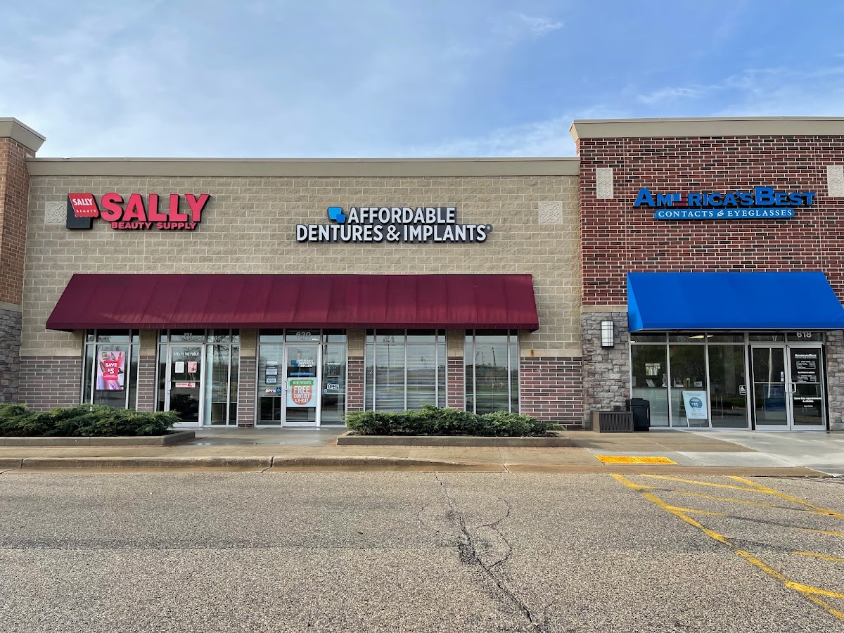 Affordable Dentures & Implants - Kenosha photo 5
