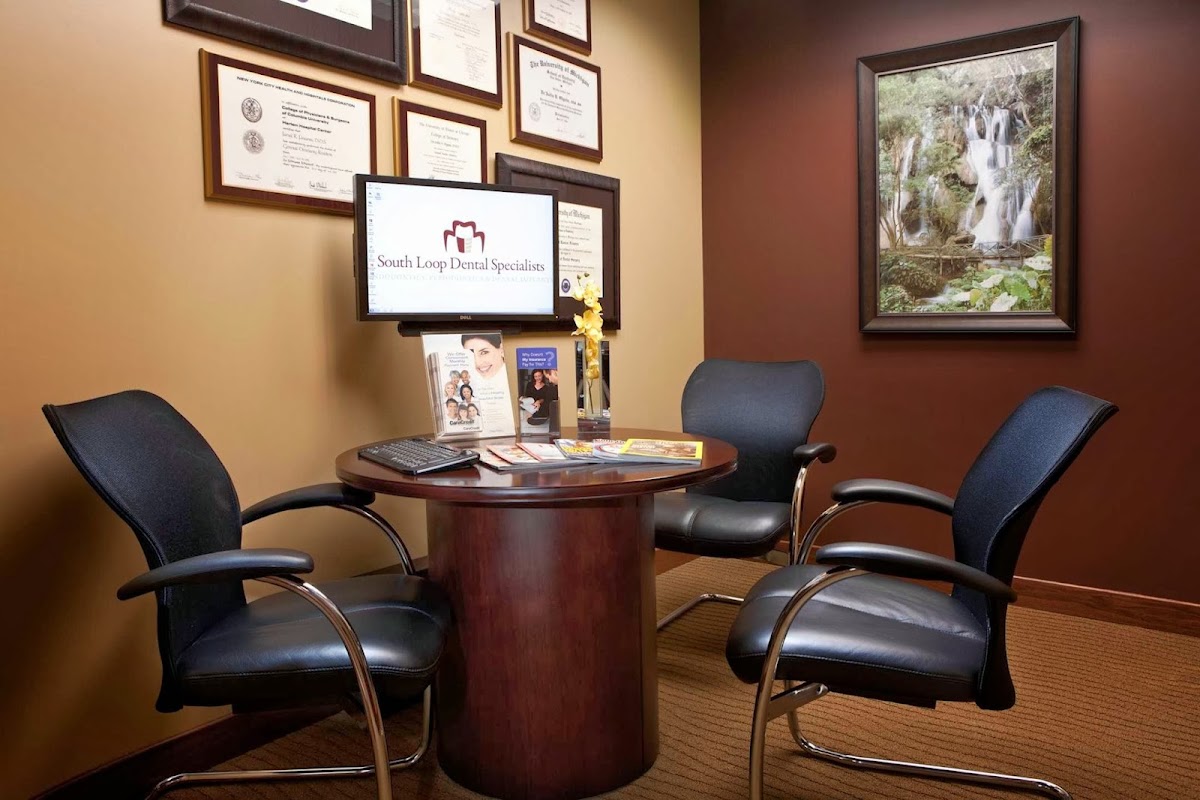 South Loop Dental Specialists photo 1