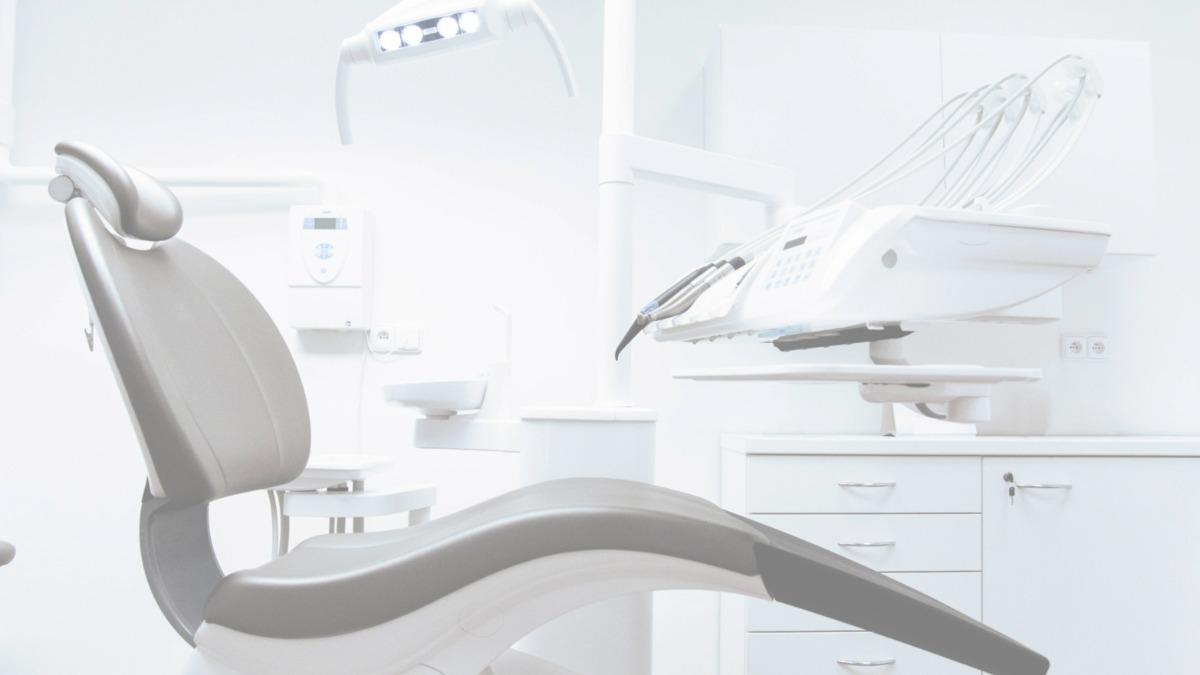 Estudillo Oral Surgery & Implantology photo 1