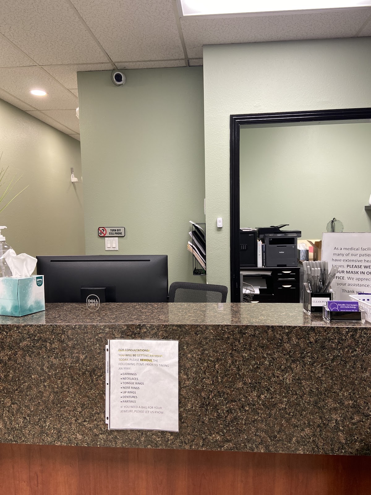 Estudillo Oral Surgery & Implantology photo 4
