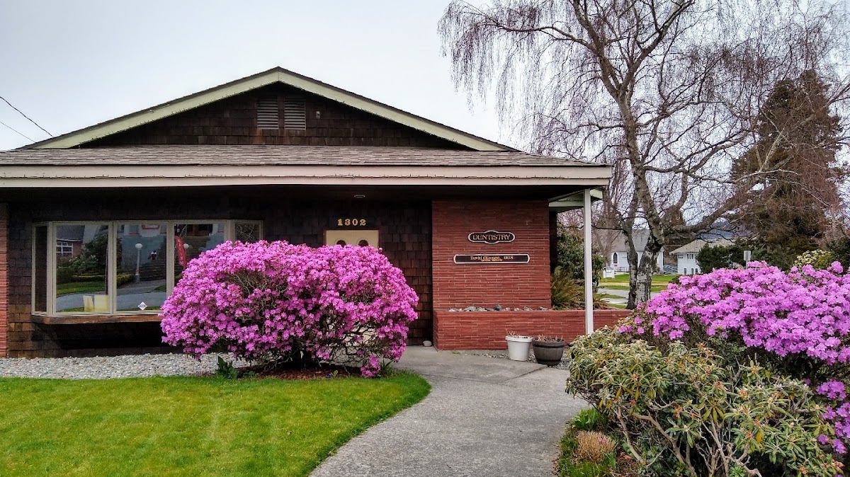 Anacortes Dental Care: James D Ward, DMD photo 1