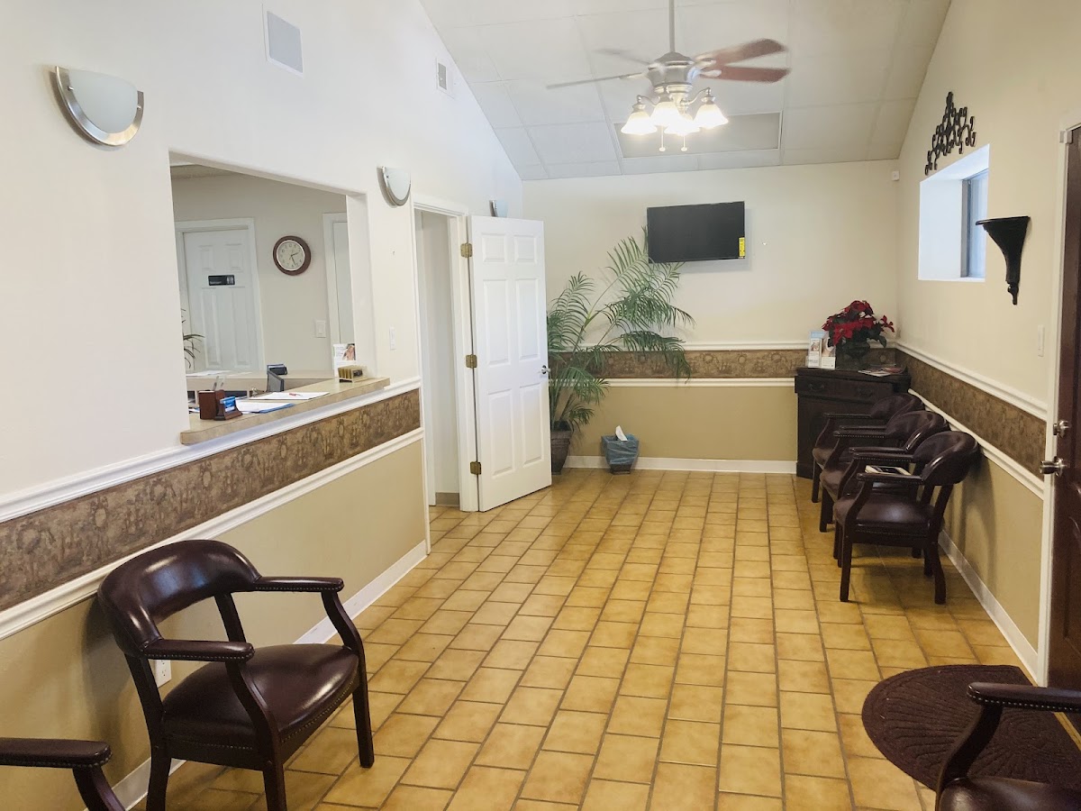 Dr. Teeth Dental Care - Bay City, Tx photo 1