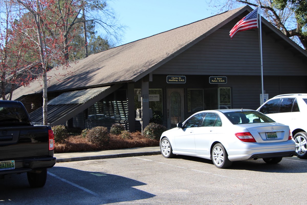 Dothan Smiles General Cosmetic & Implant Dentistry photo 2