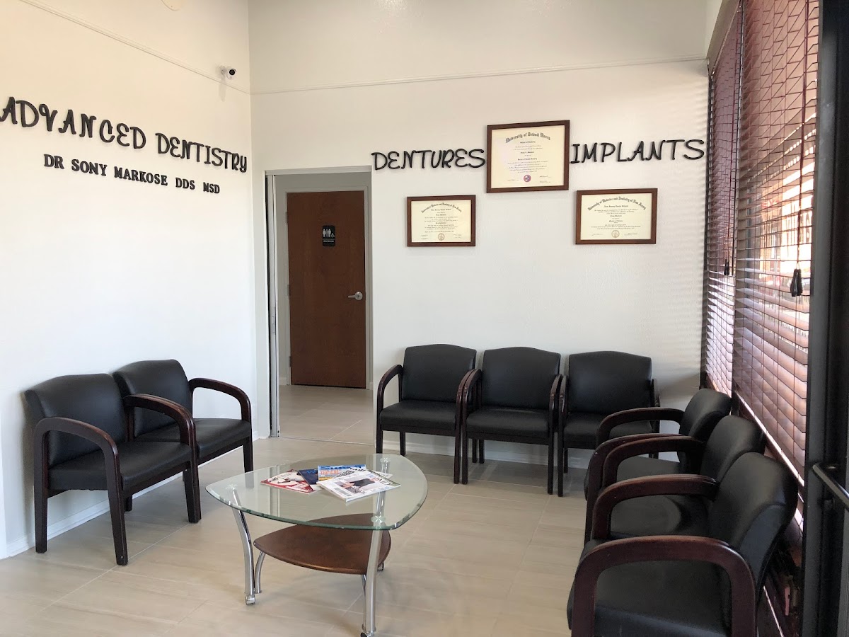 Advanced Emergency Dental Implants And Dentures In Carrollton photo 5