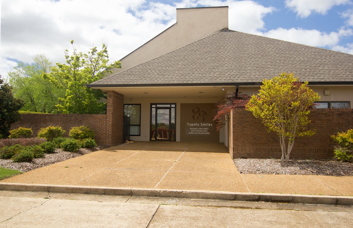 Tupelo Smiles Family and Cosmetic Dentistry photo 5