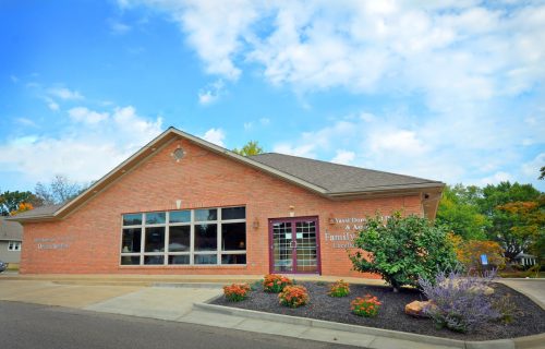 Dorosti Family Dental: Yassamin Dorosti DDS photo 2