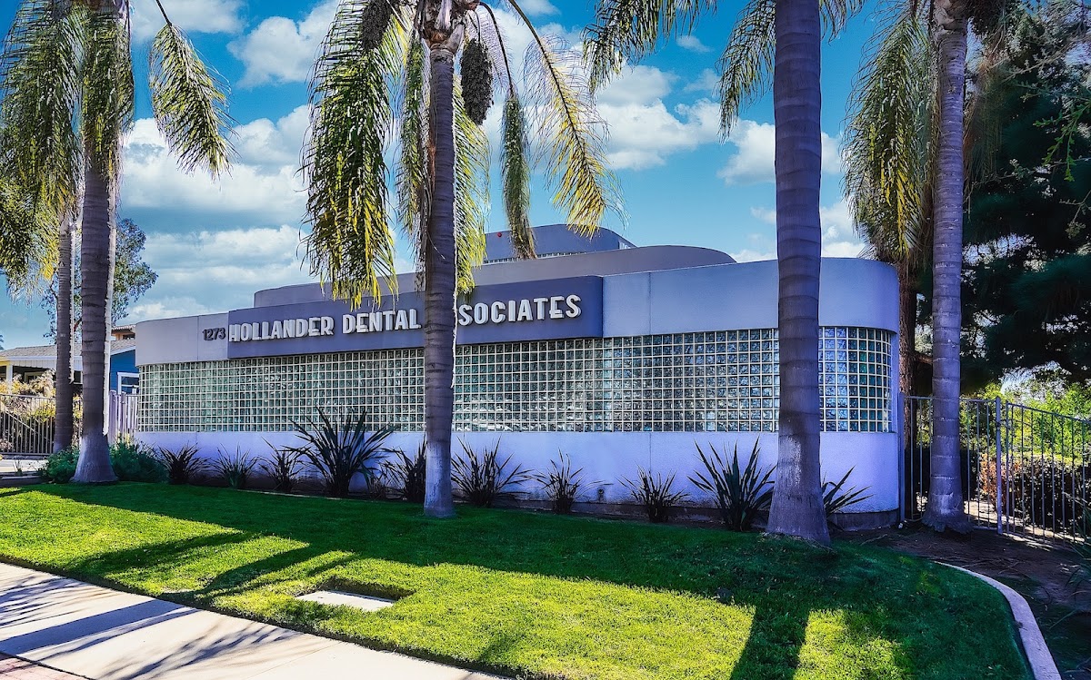Hollander Dental Associates photo 4