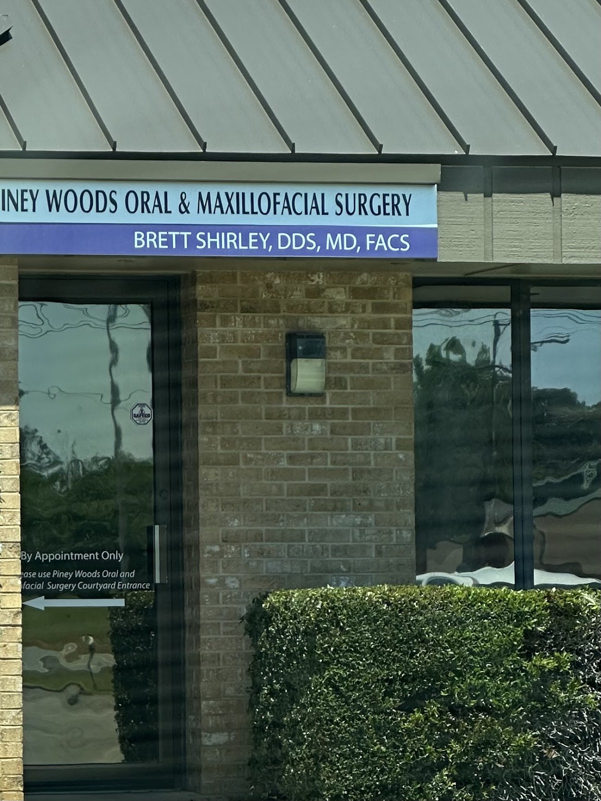 Dr. Brett Shirley -Piney Woods Oral And Maxillofacial Surgery photo 4
