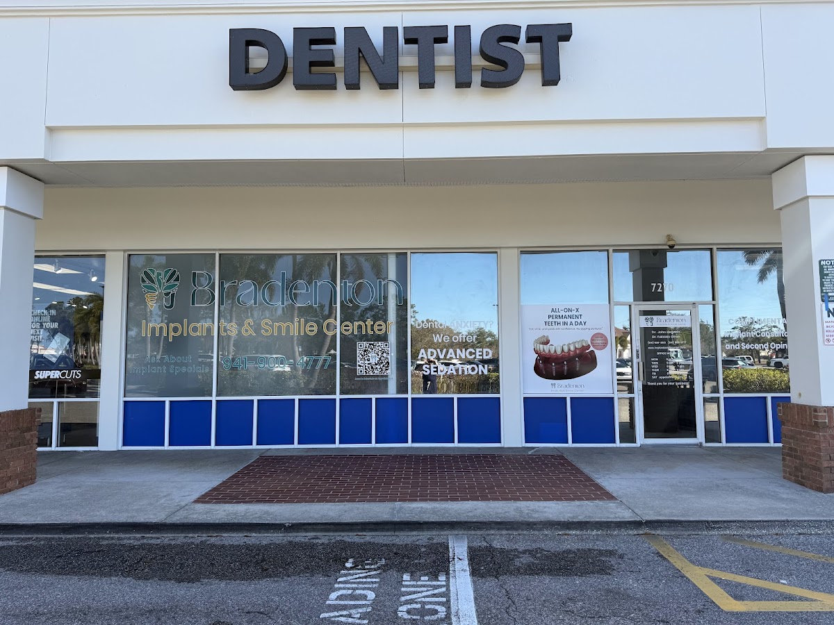 Bradenton Implants and Smile Center photo 1