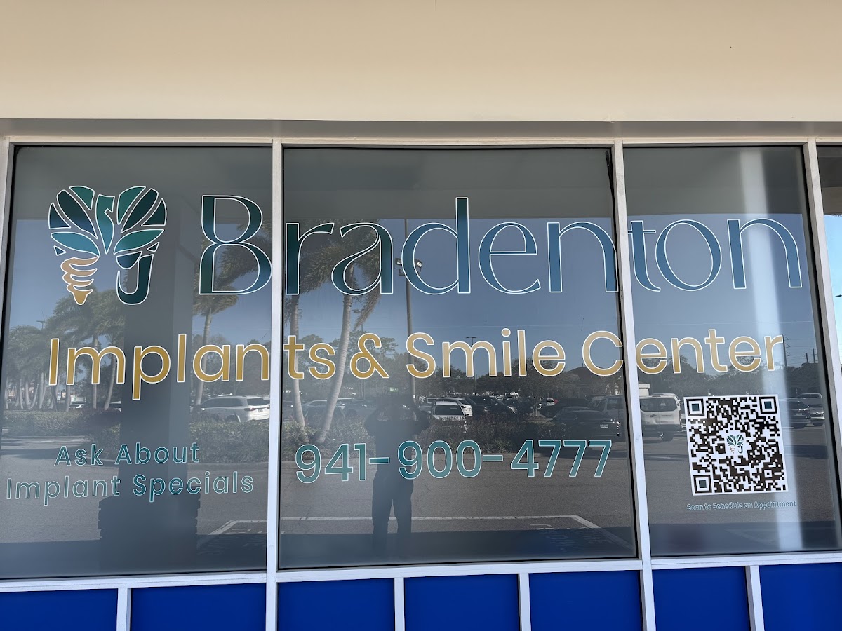 Bradenton Implants and Smile Center photo 6