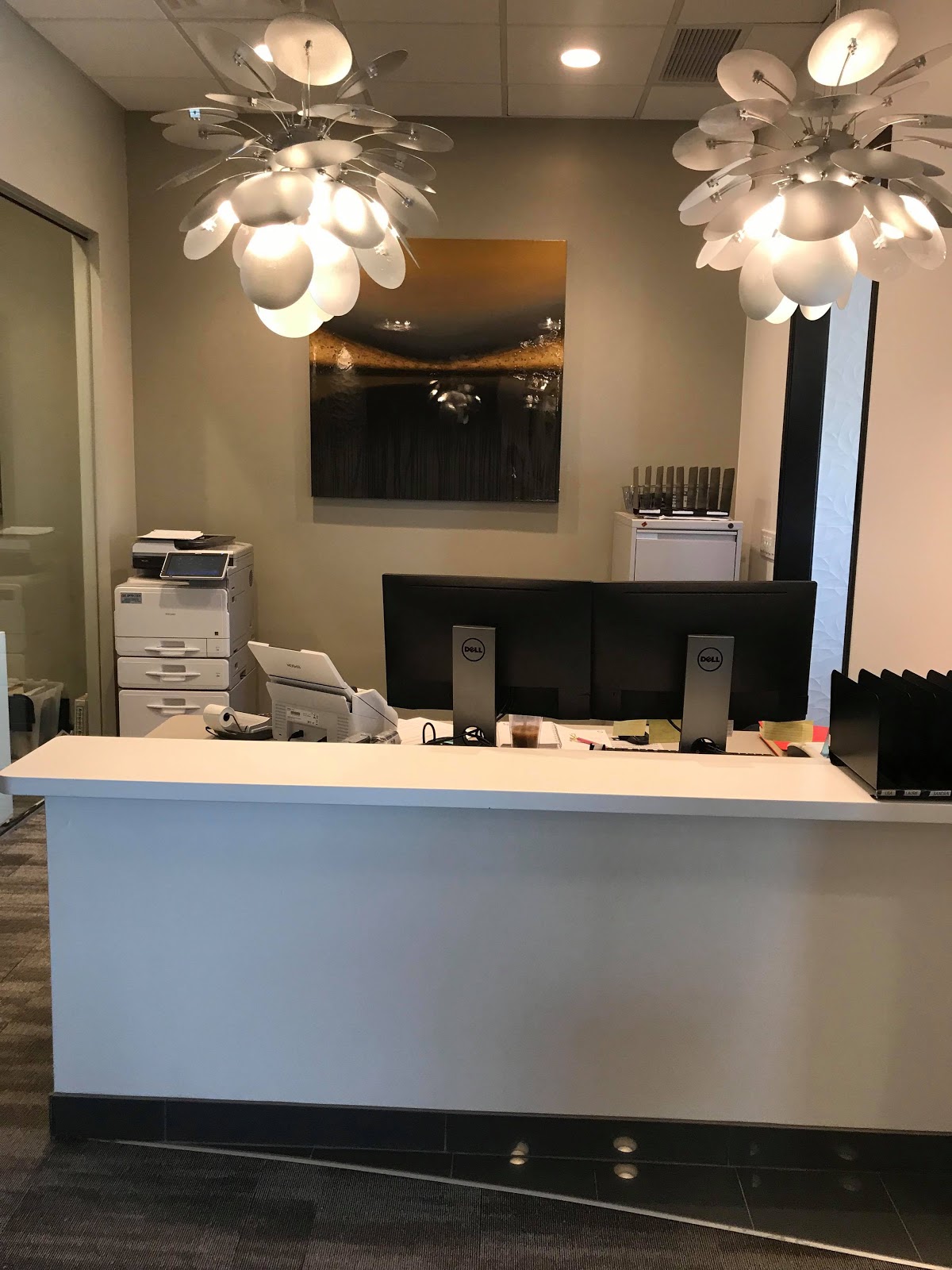 Cr Smiles Dental Implant Center photo 5