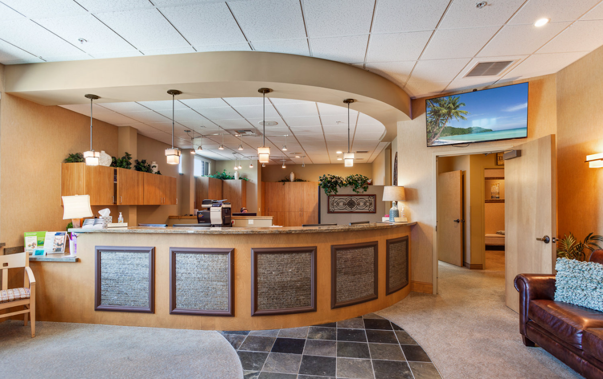 Lakeside Oral Surgery & Dental Implants photo 1