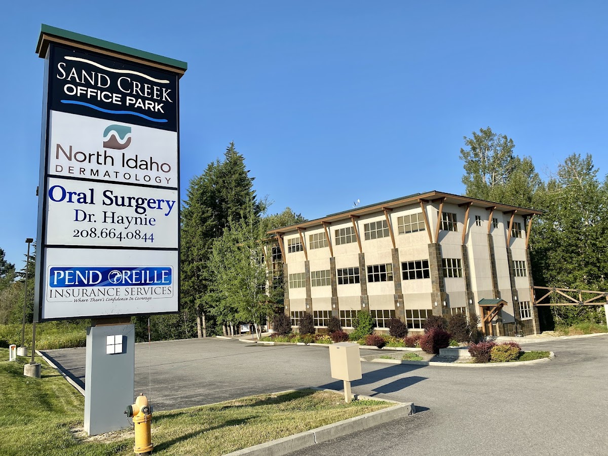 Lakeside Oral Surgery & Dental Implants photo 2