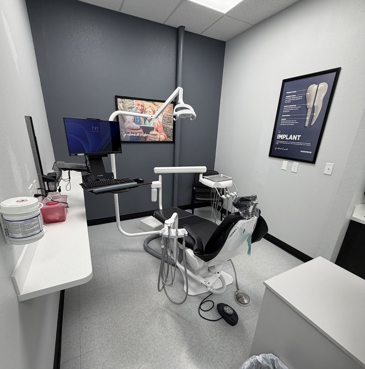 Affordable Dentures & Implants - Denison photo 5