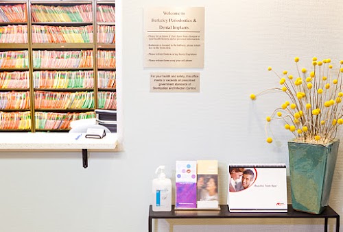 Berkeley Periodontics And Dental Implants photo 3