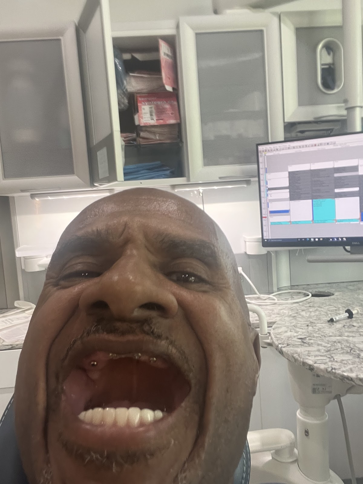Columbia Center for Implants & Periodontics - Sanju Jose, DDS, Mds photo 2