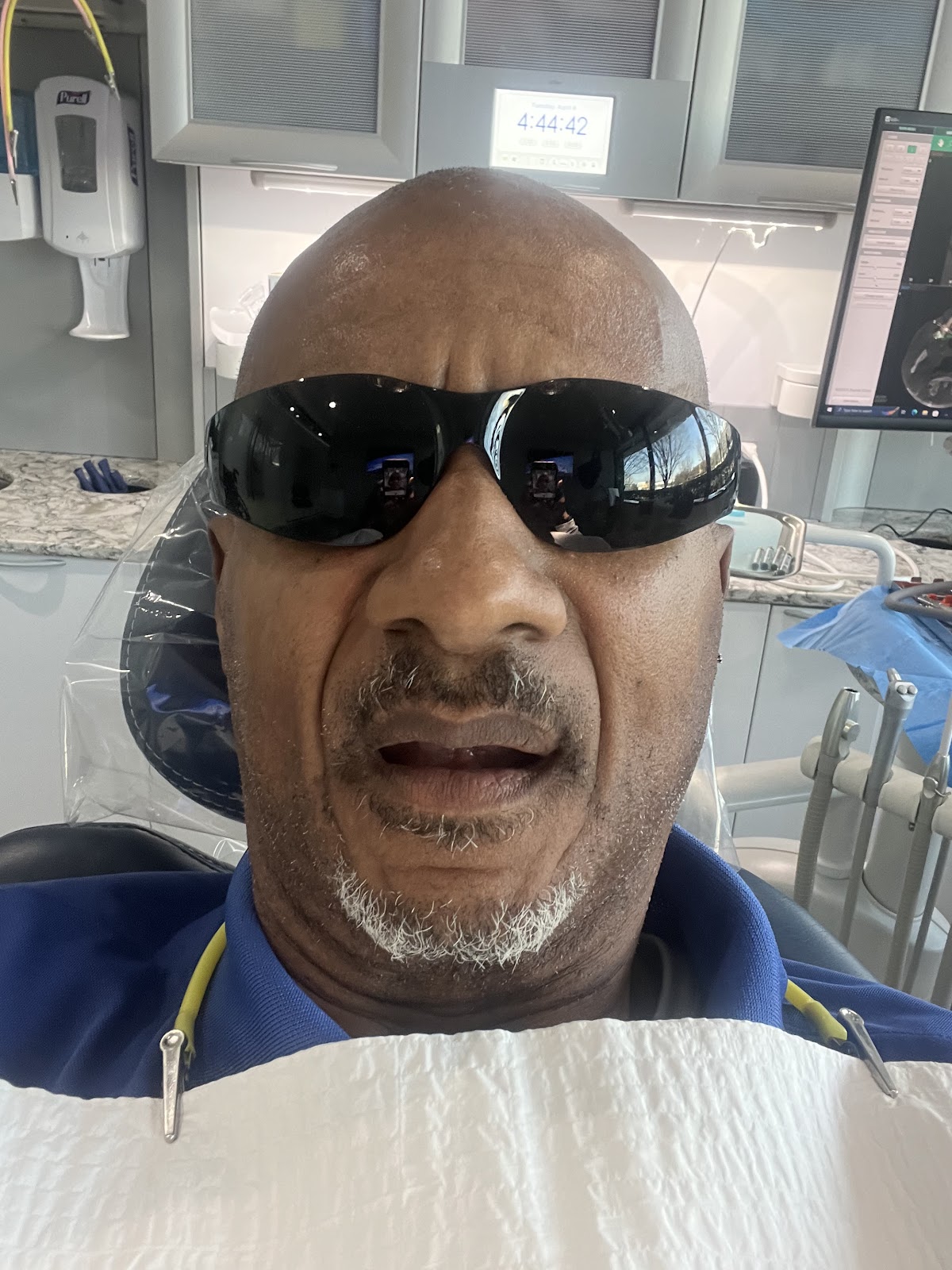 Columbia Center for Implants & Periodontics - Sanju Jose, DDS, Mds photo 3