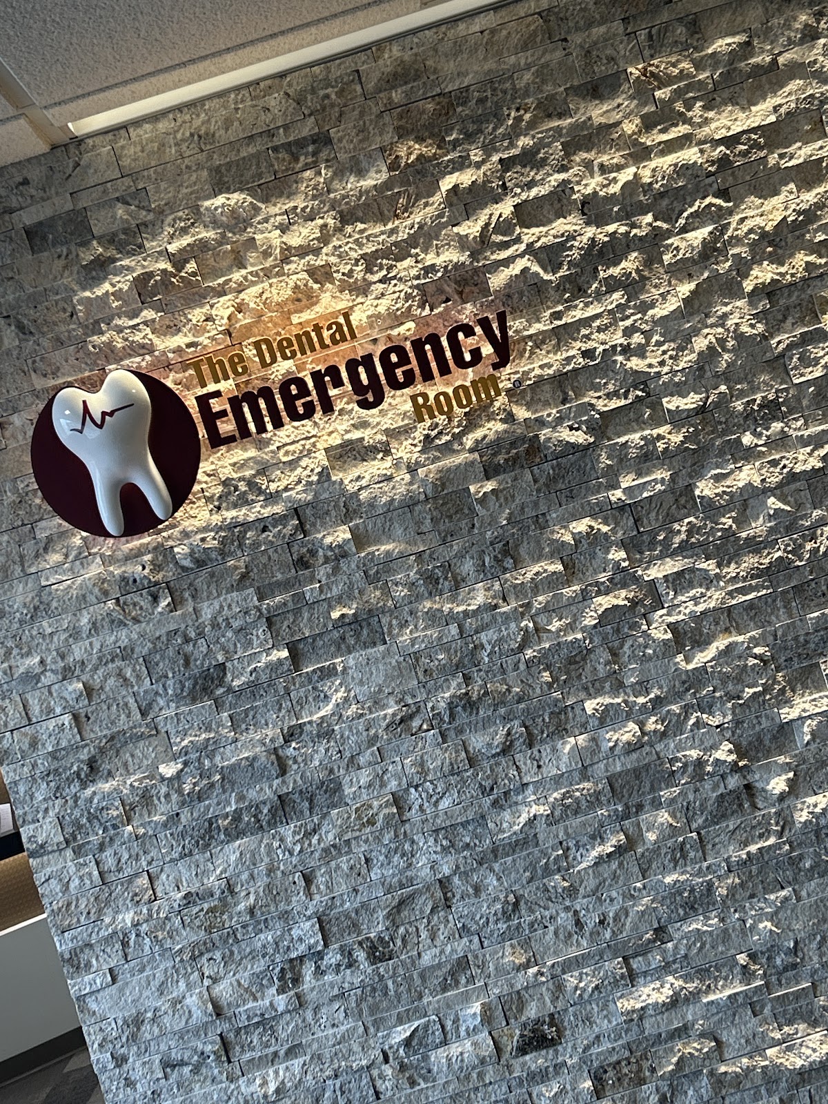 Elegant Dental Implant Center photo 2