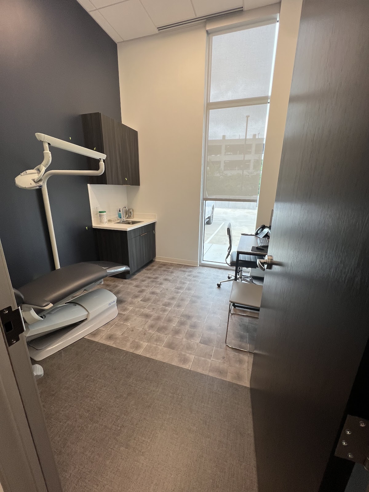 Oral Surgical Institute photo 4