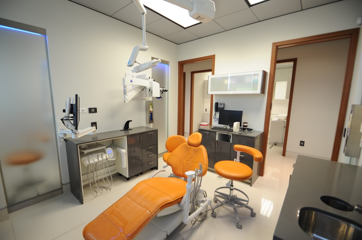 Houston Dental Implant & Cosmetic Center photo 4